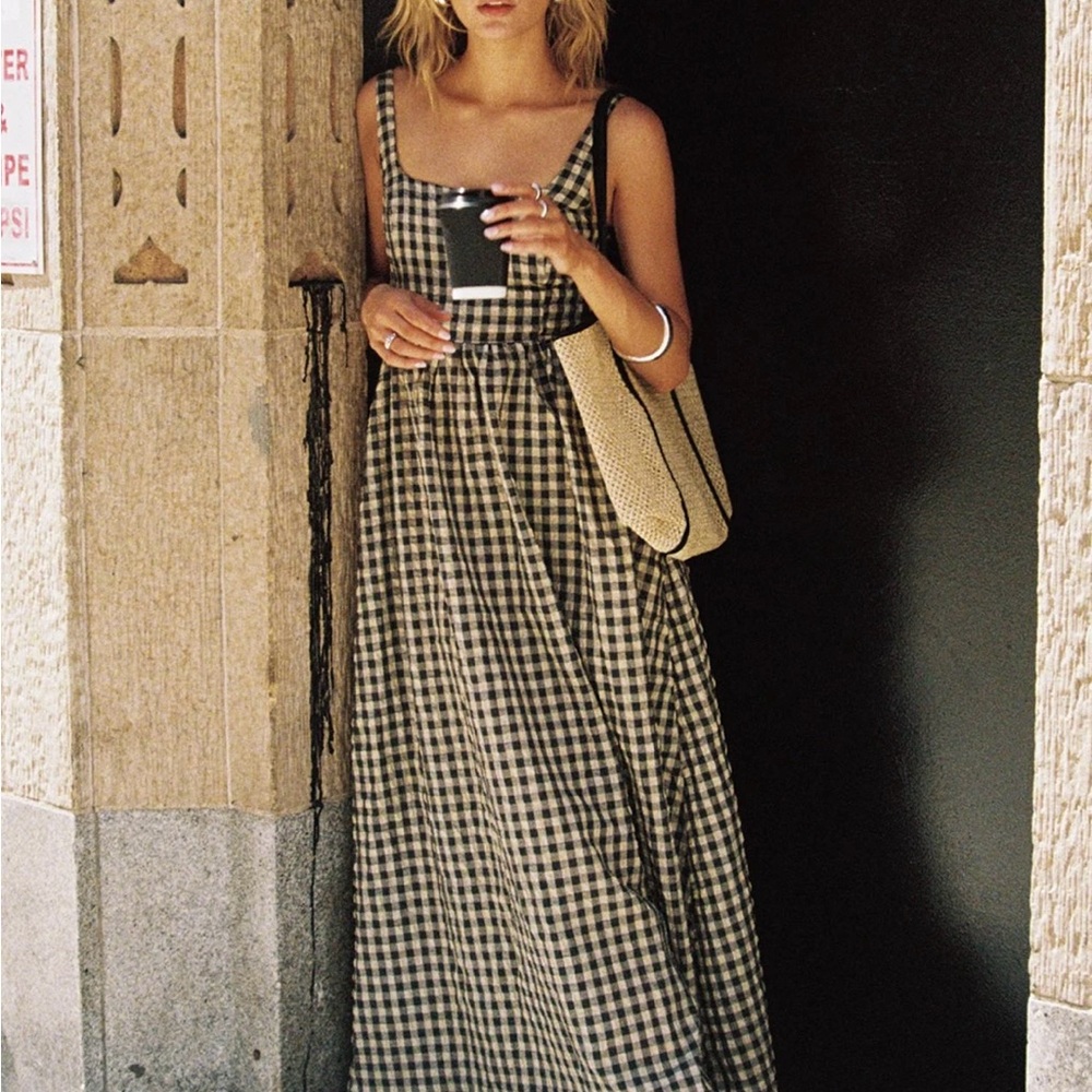 Elegant Black and White Checkered Dress
